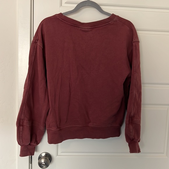 Universal Thread Sweatshirt - Picture 2 of 3